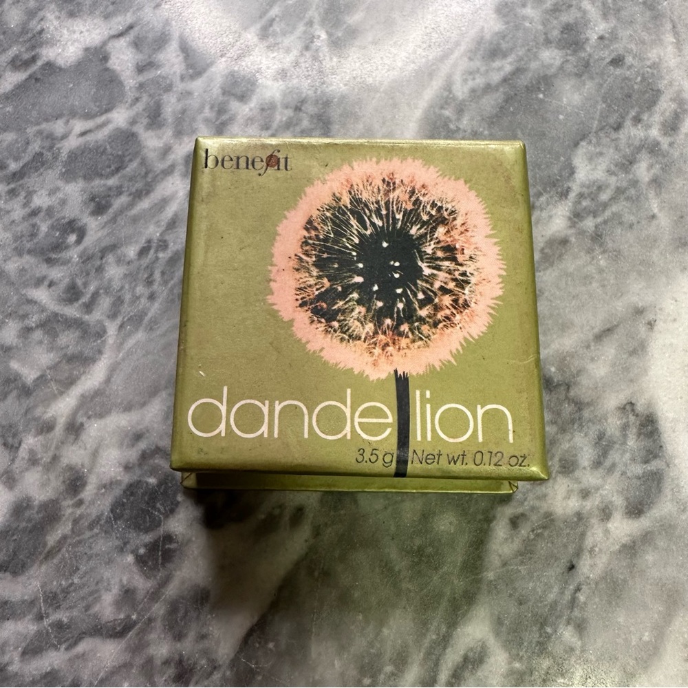 Benefit‎ Dandelion Blush